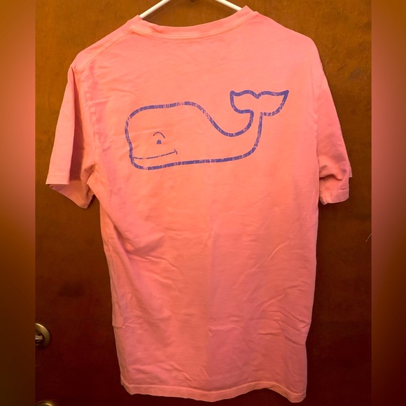 Vineyard Vines Mens Short-Sleeve Vintage Whale Pocket Tee - Picture 2 of 2
